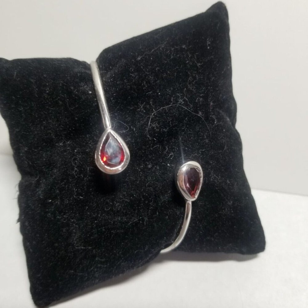 Natural Garnet Gemstone 925 Sterling Silver Non Tarnish Bangle Bracelet